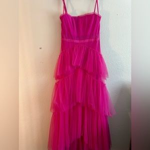 Illusion tiered ruffled tulle square neck mesh sleeveless gown. Women’s dress